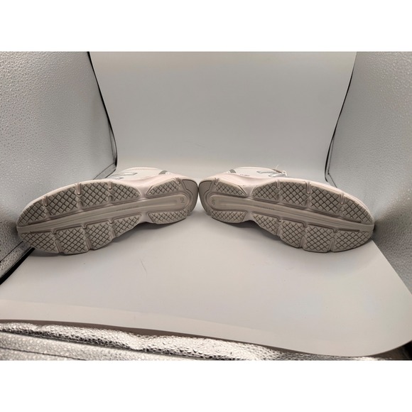 New Balance 411v1 Womens 8.5 Narrow Walking Shoes White WA411LW1 CUSH+ NEW - Picture 4 of 7